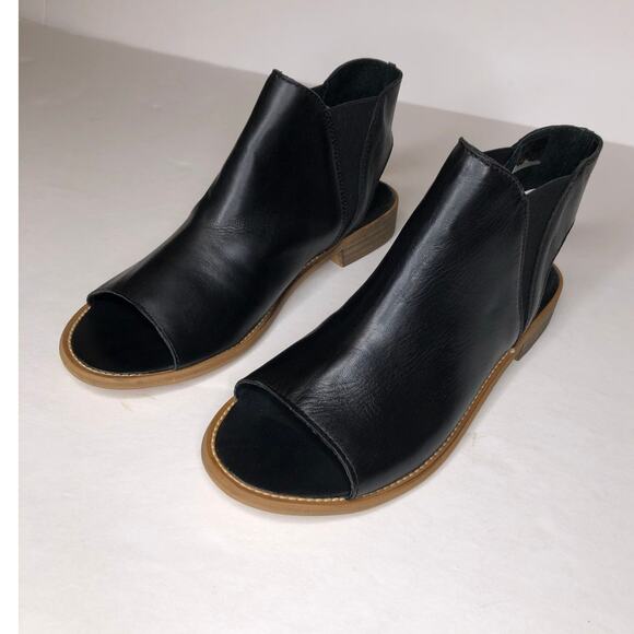 Musse & Cloud Black Open-Toe Flats - Picture 6 of 15